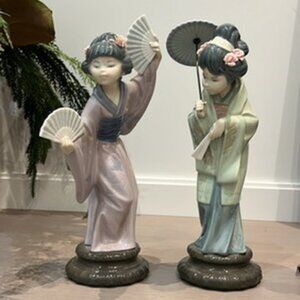 Geisha China Figurines - approx. 30cm tall. Antique. Set of two